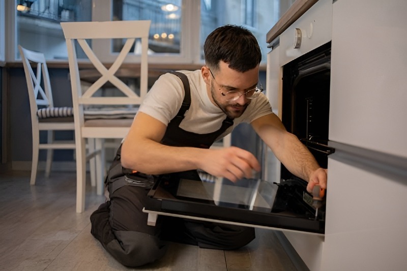 Oven & Stove repair in Pasadena