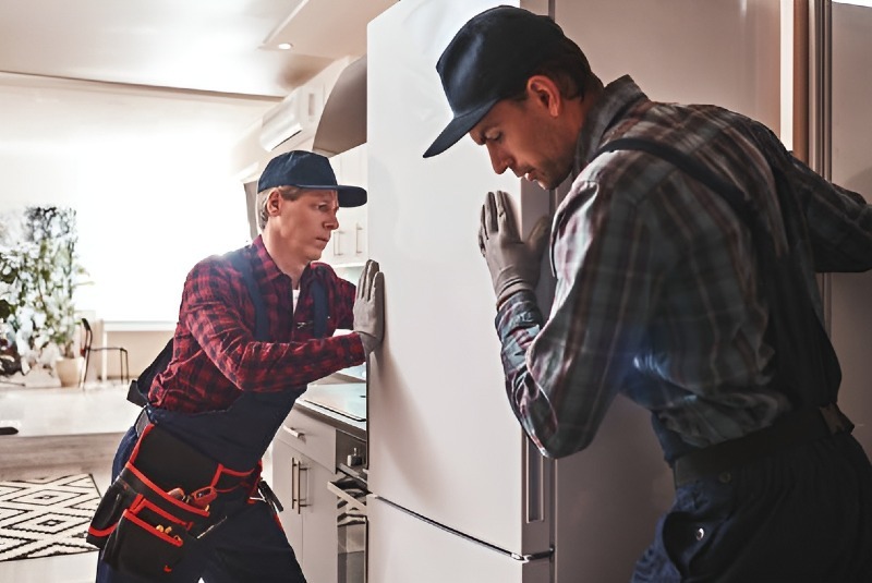 Refrigerator repair in Pasadena